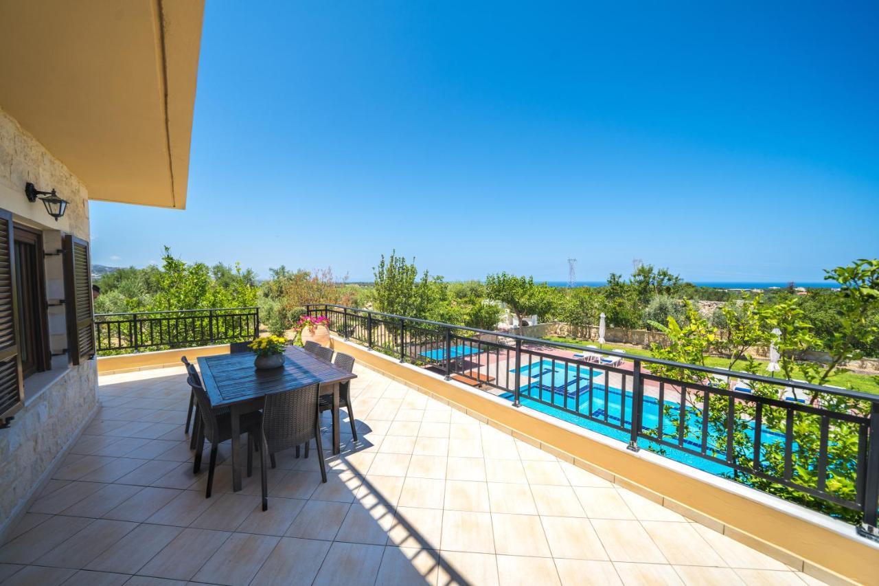 Villas Louloudaki Loutra  Exterior photo